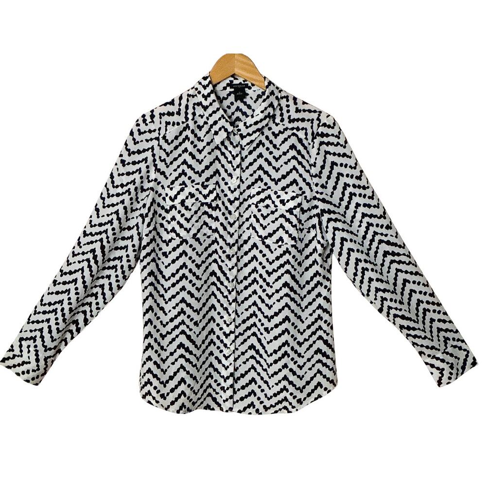 Ann Taylor Size 10 B/W Chevron Dot Long Sleeve Button-Up Blouse